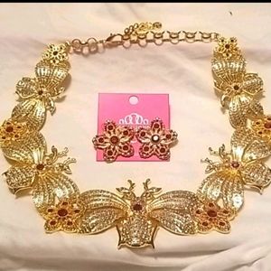 Sassy Jones Hollidazzle Gold Rhinestone Set